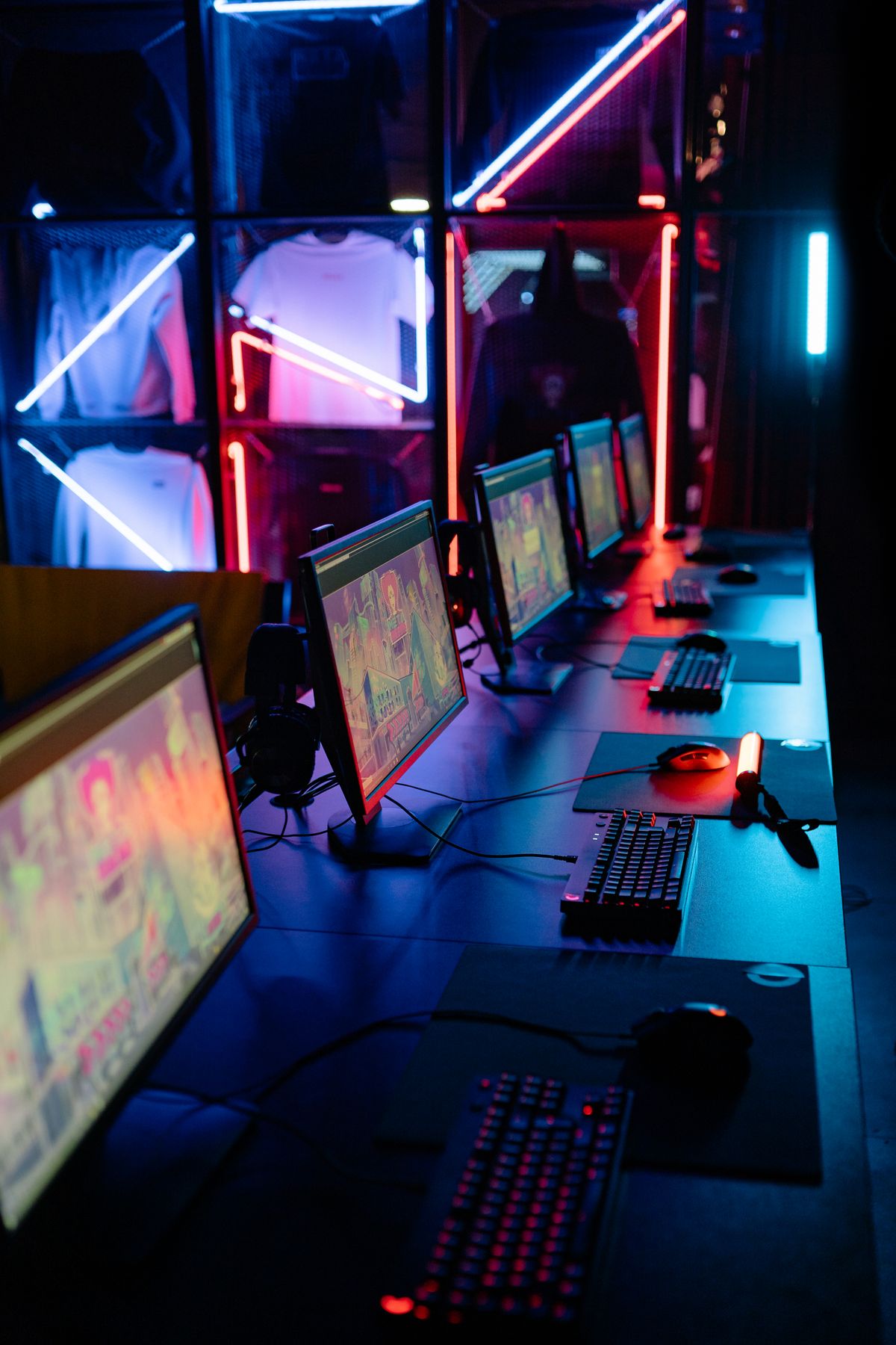 Cyber café et formation informatique